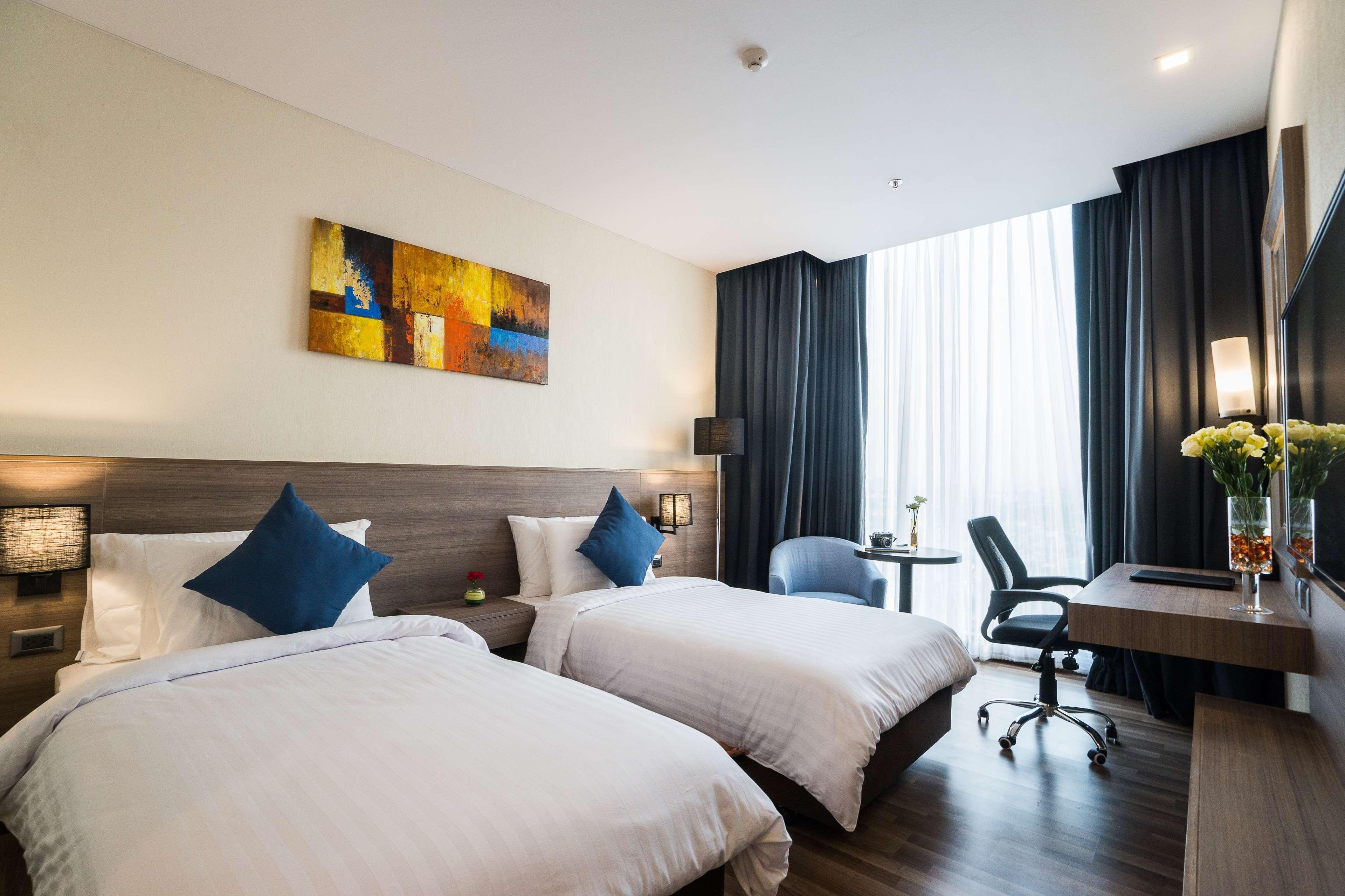 Best Western Plus Wanda Grand Hotel Nonthaburi Exterior photo