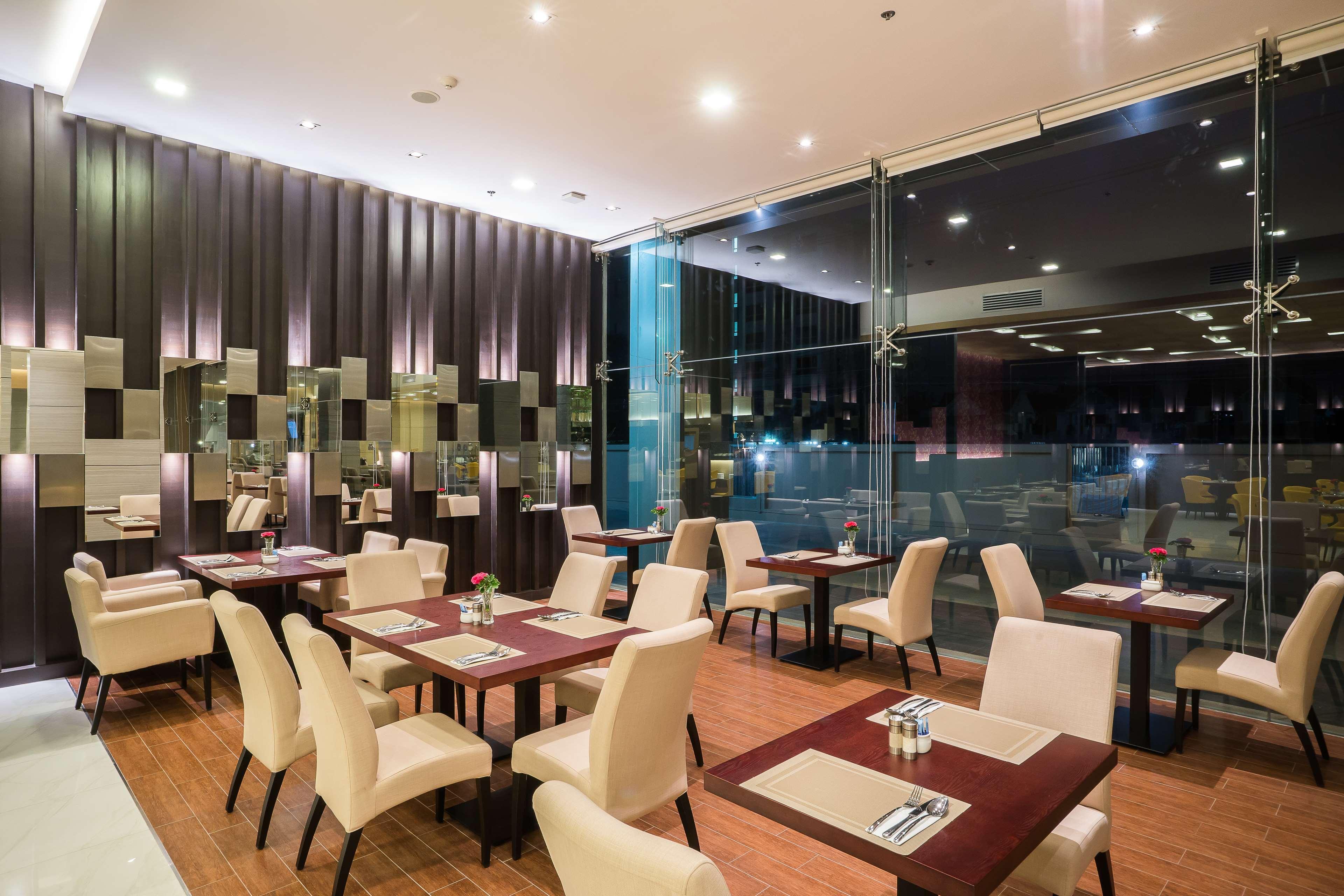 Best Western Plus Wanda Grand Hotel Nonthaburi Exterior photo
