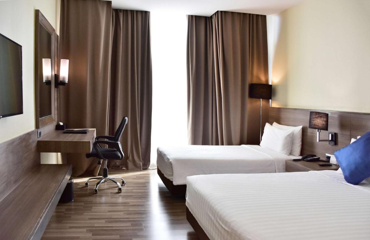 Best Western Plus Wanda Grand Hotel Nonthaburi Exterior photo